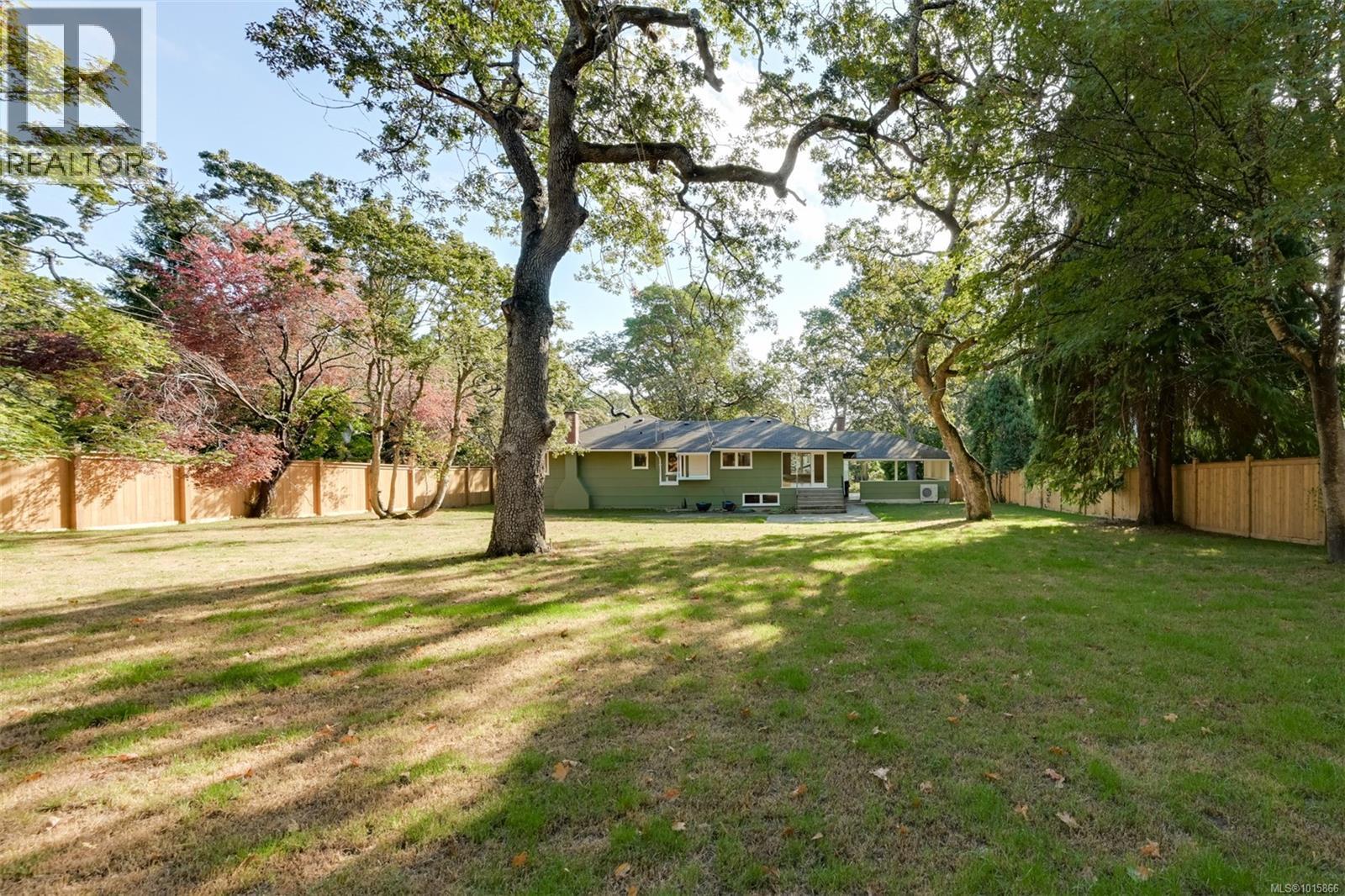  3160 Midland Road, Oak Bay