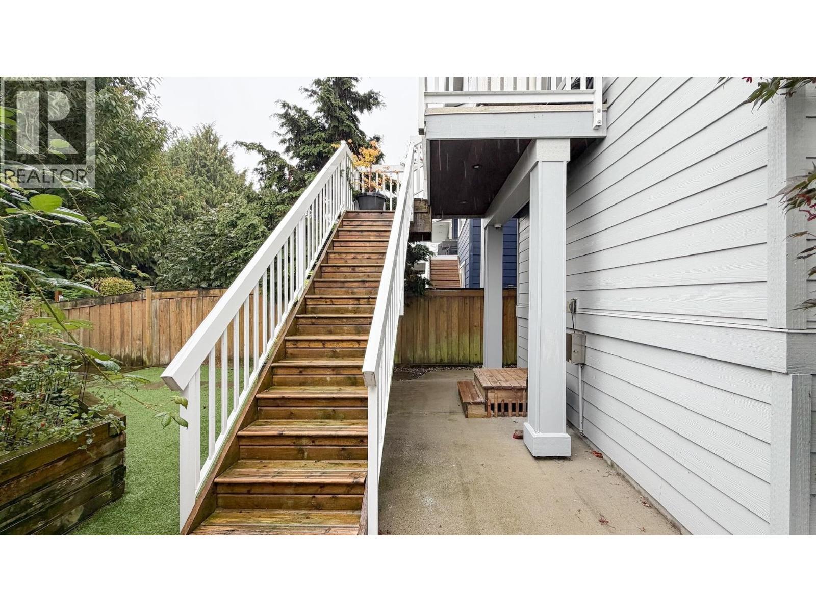 6371 LONDON Road, Richmond
