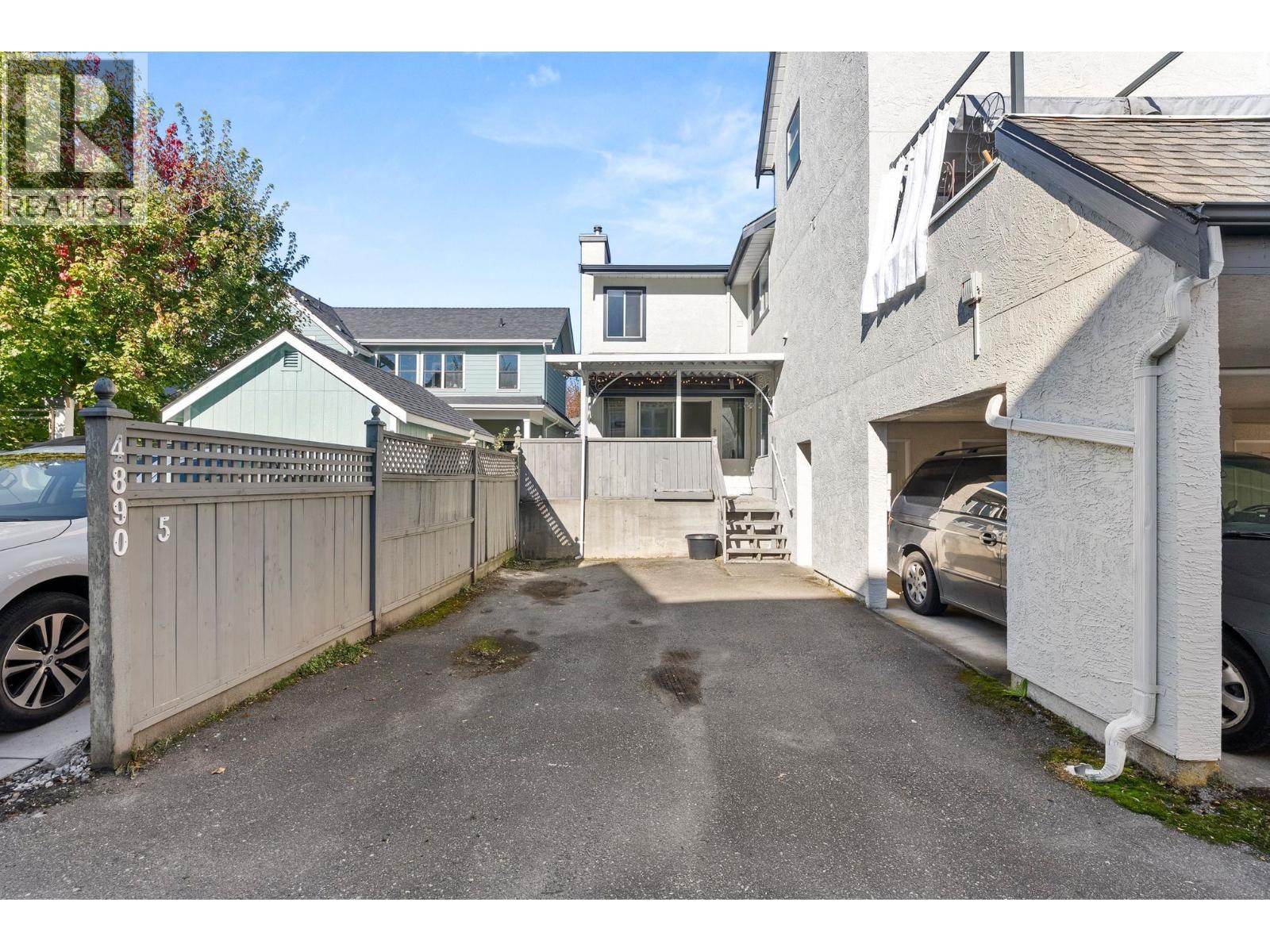 #5-4890 48 Avenue, Ladner