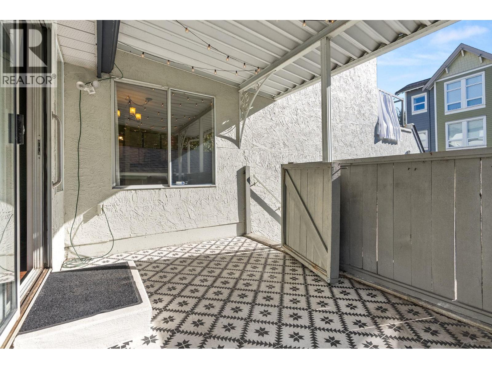 #5-4890 48 Avenue, Ladner