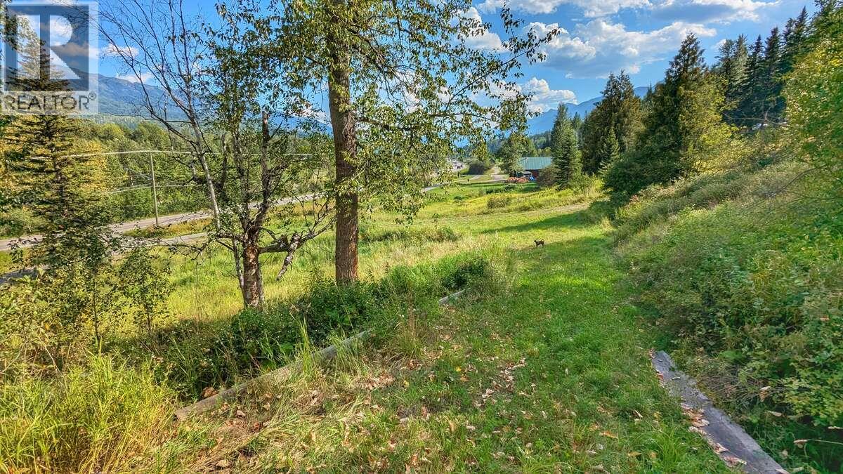 2107 HIGHWAY 3 S - 7