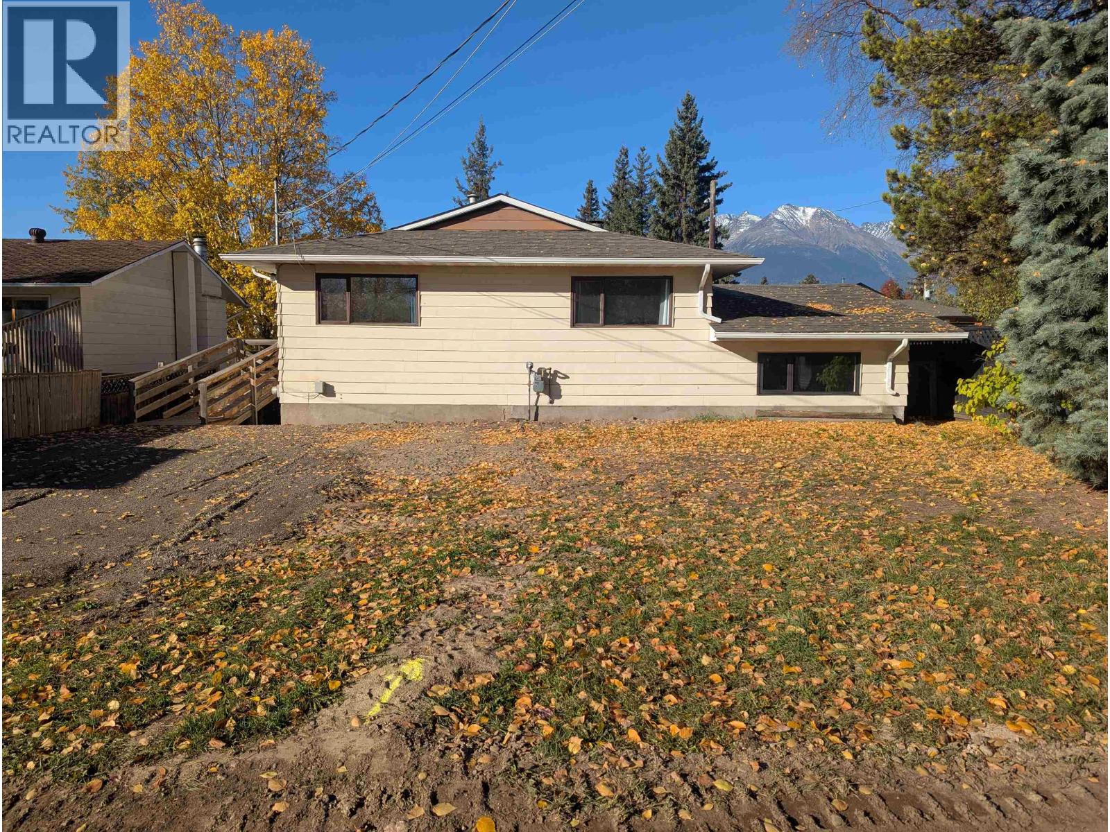 3636 18TH Avenue, Smithers