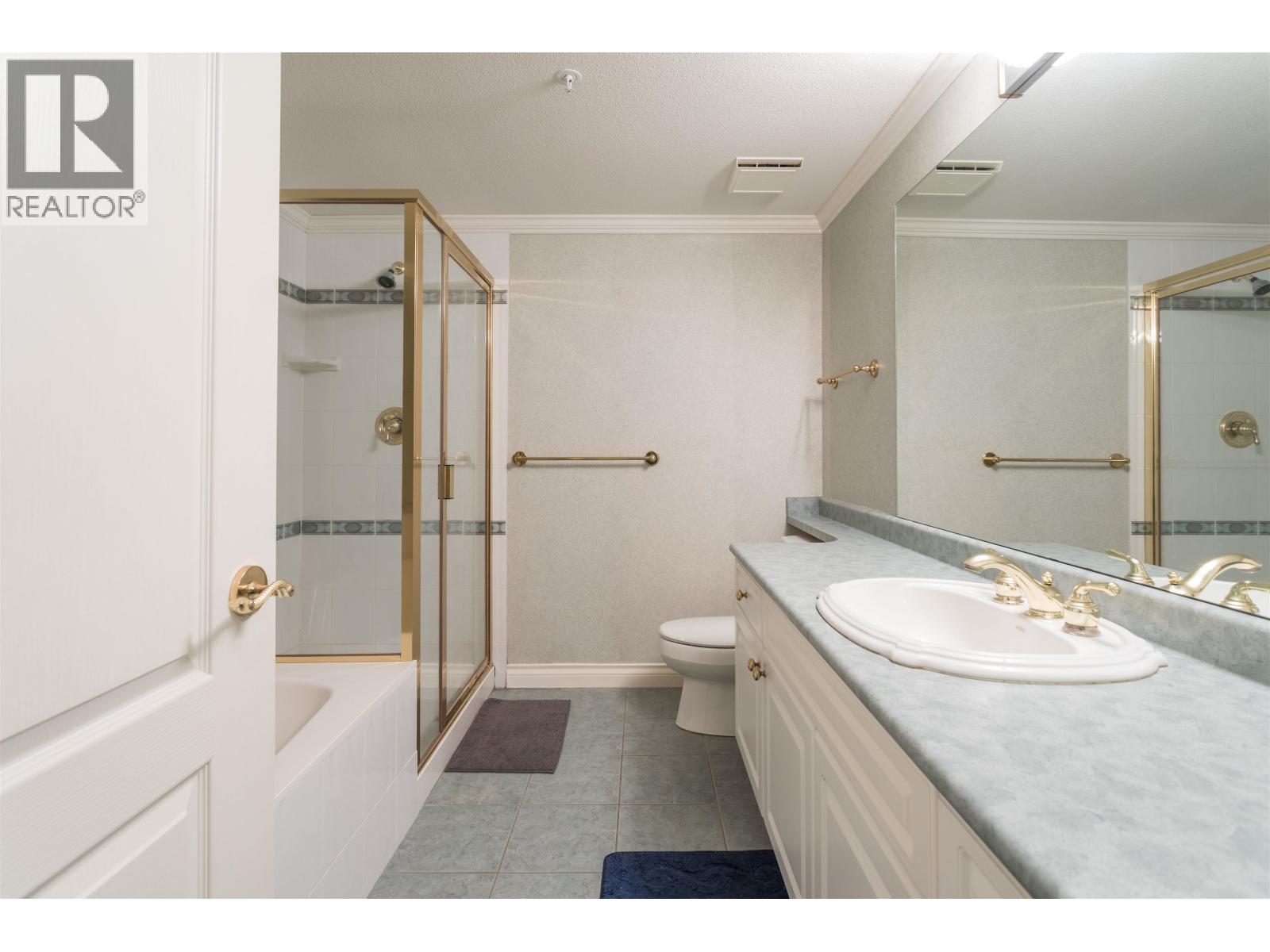#202-1250 55TH Street, Delta