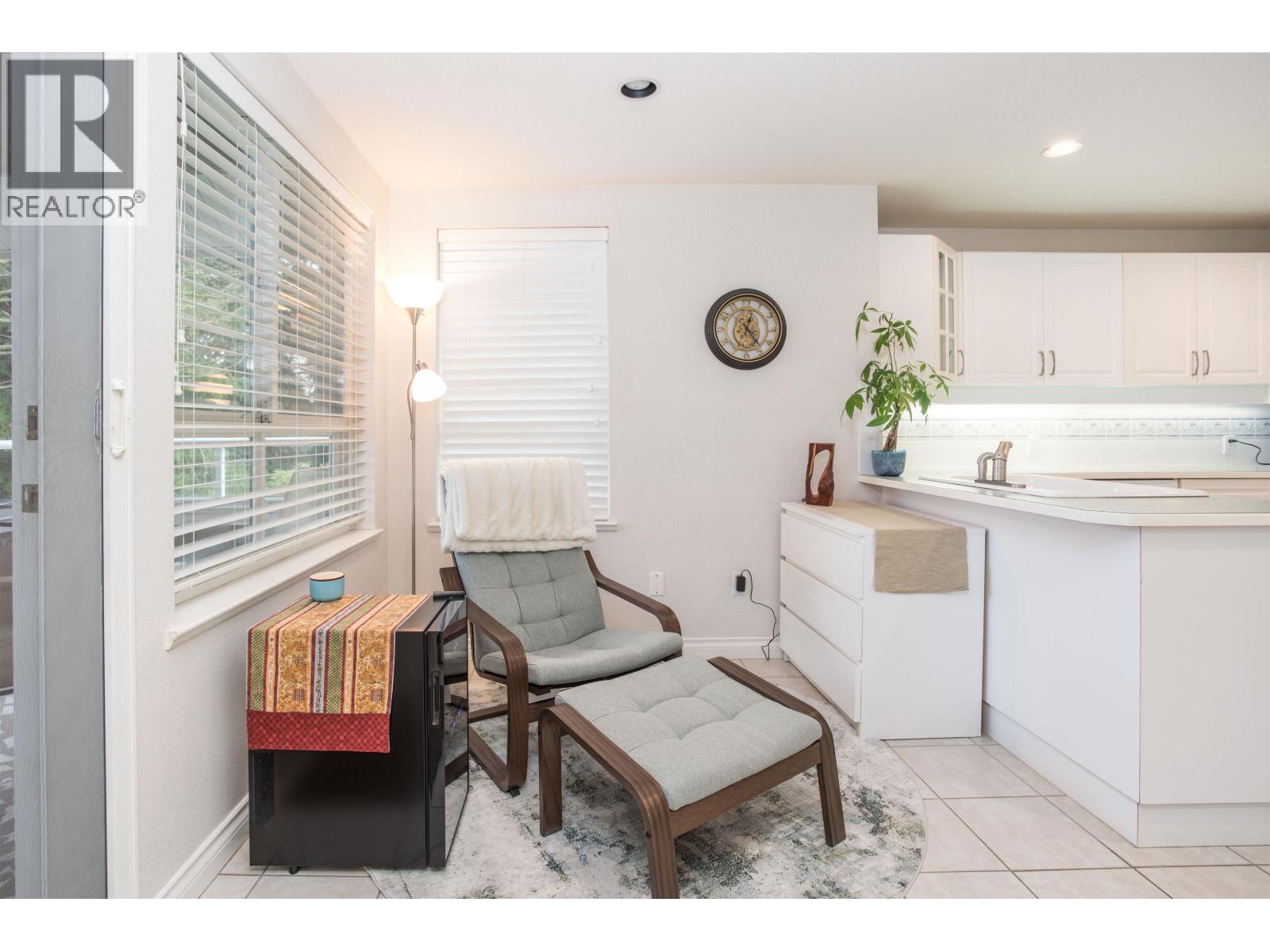 #202-1250 55TH Street, Delta