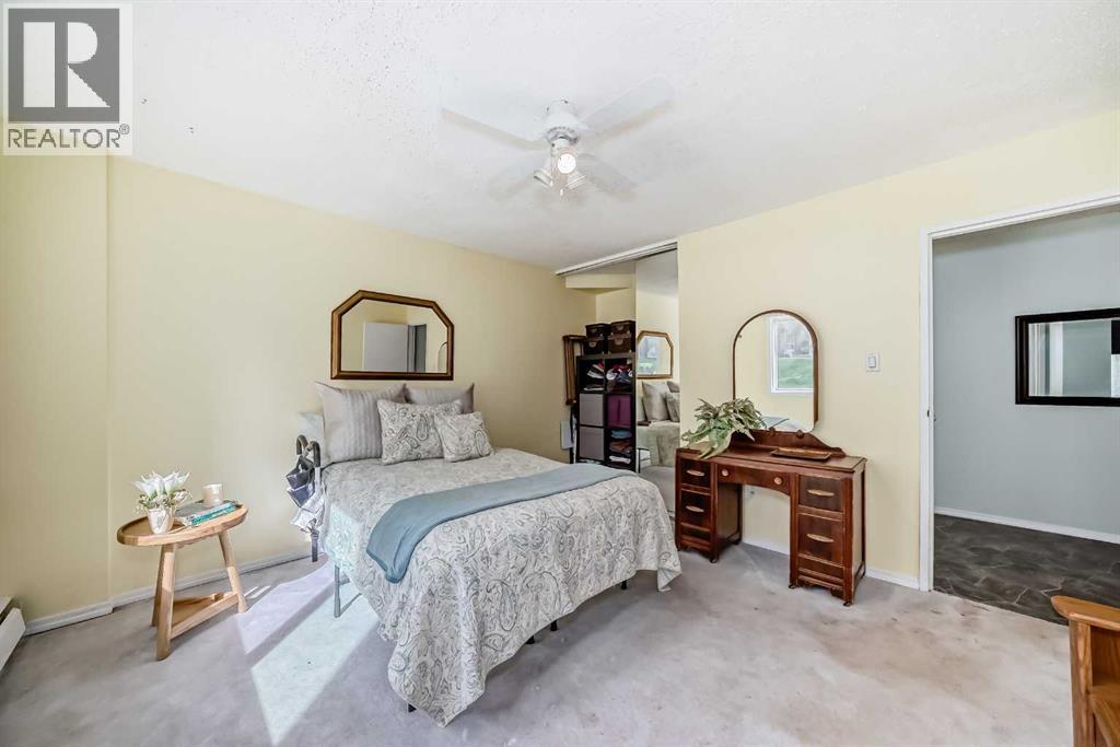 Single Family House for Sale in   Elbow Drive SW Haysboro Calgary 