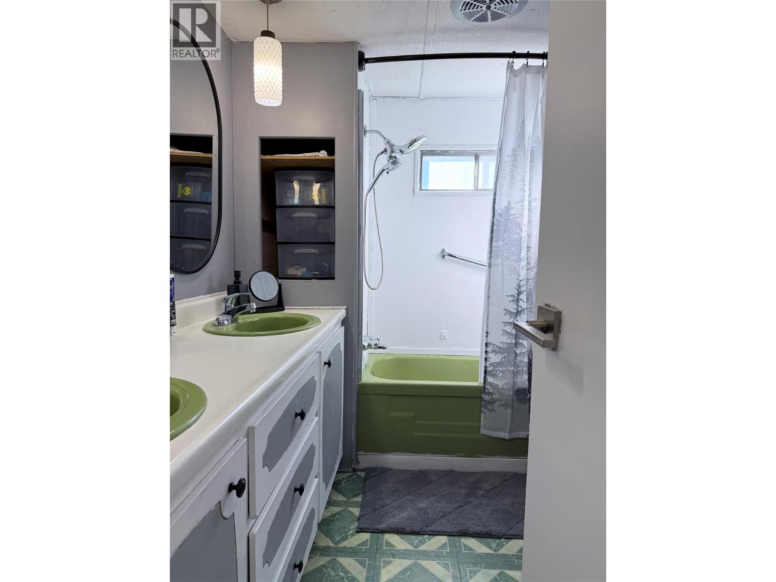 951 29TH Avenue S, Cranbrook