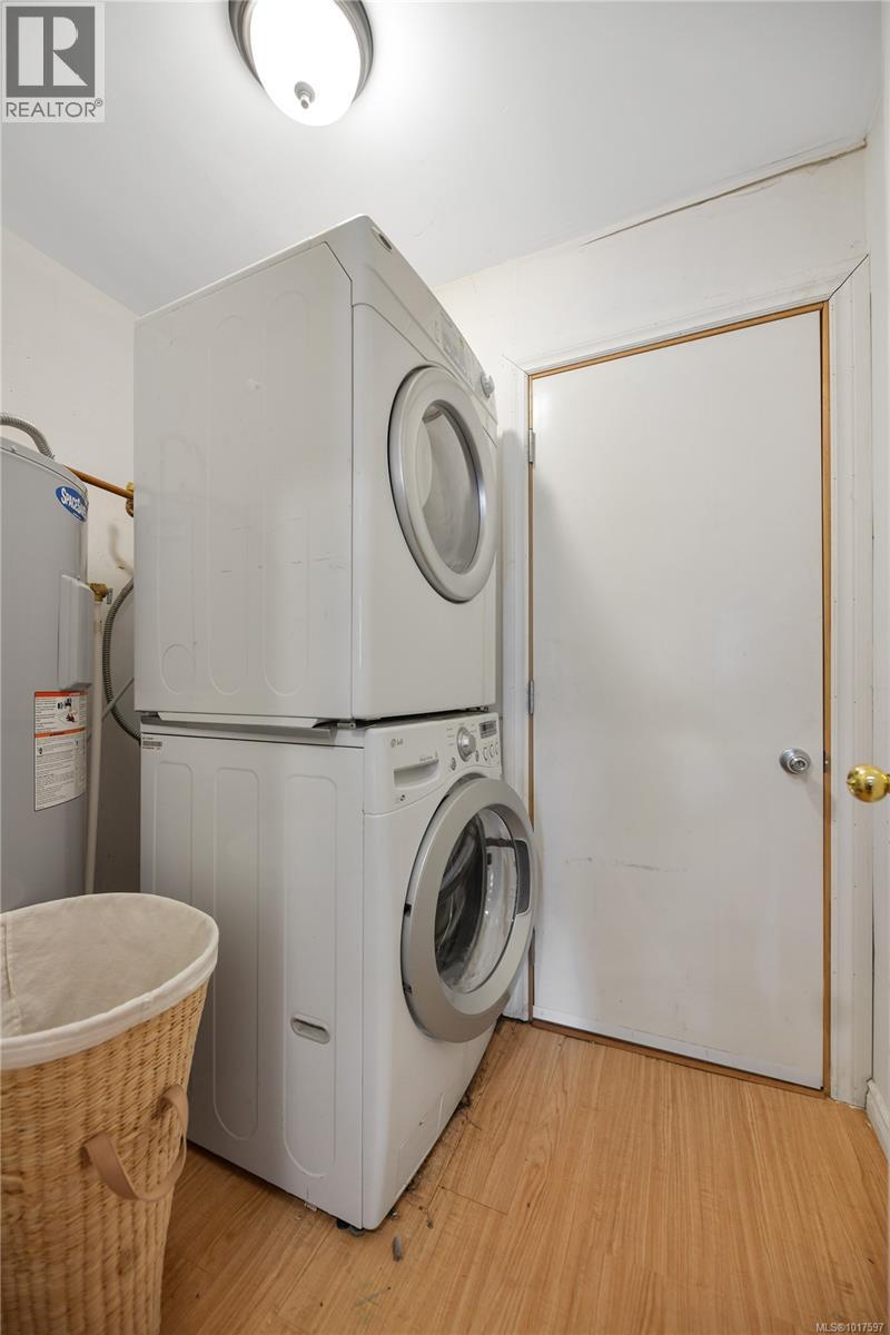  5440 SOOKE Road, Sooke