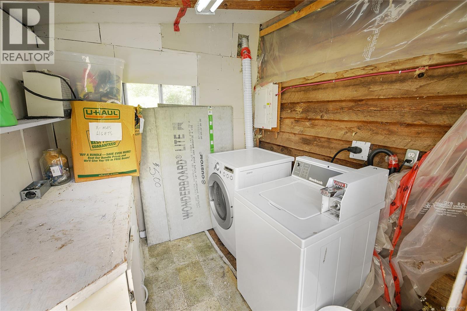  5440 SOOKE Road, Sooke