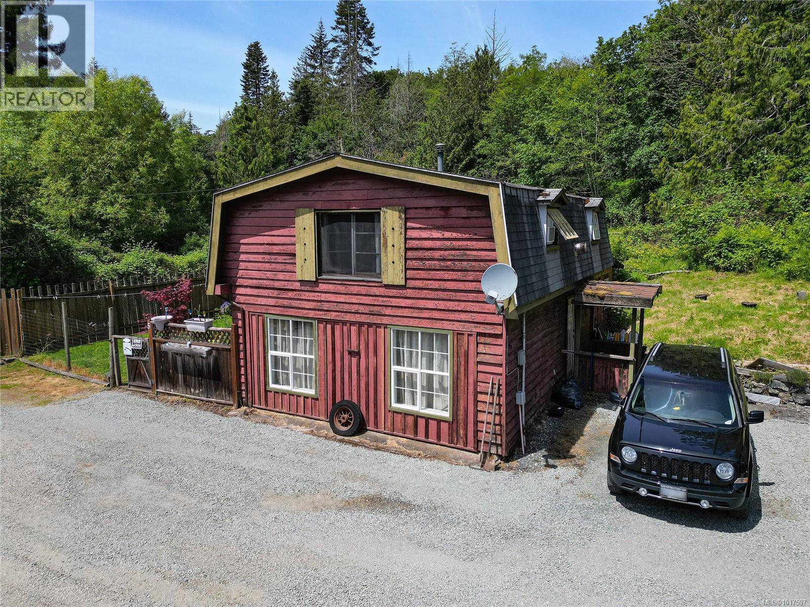  5440 SOOKE Road, Sooke