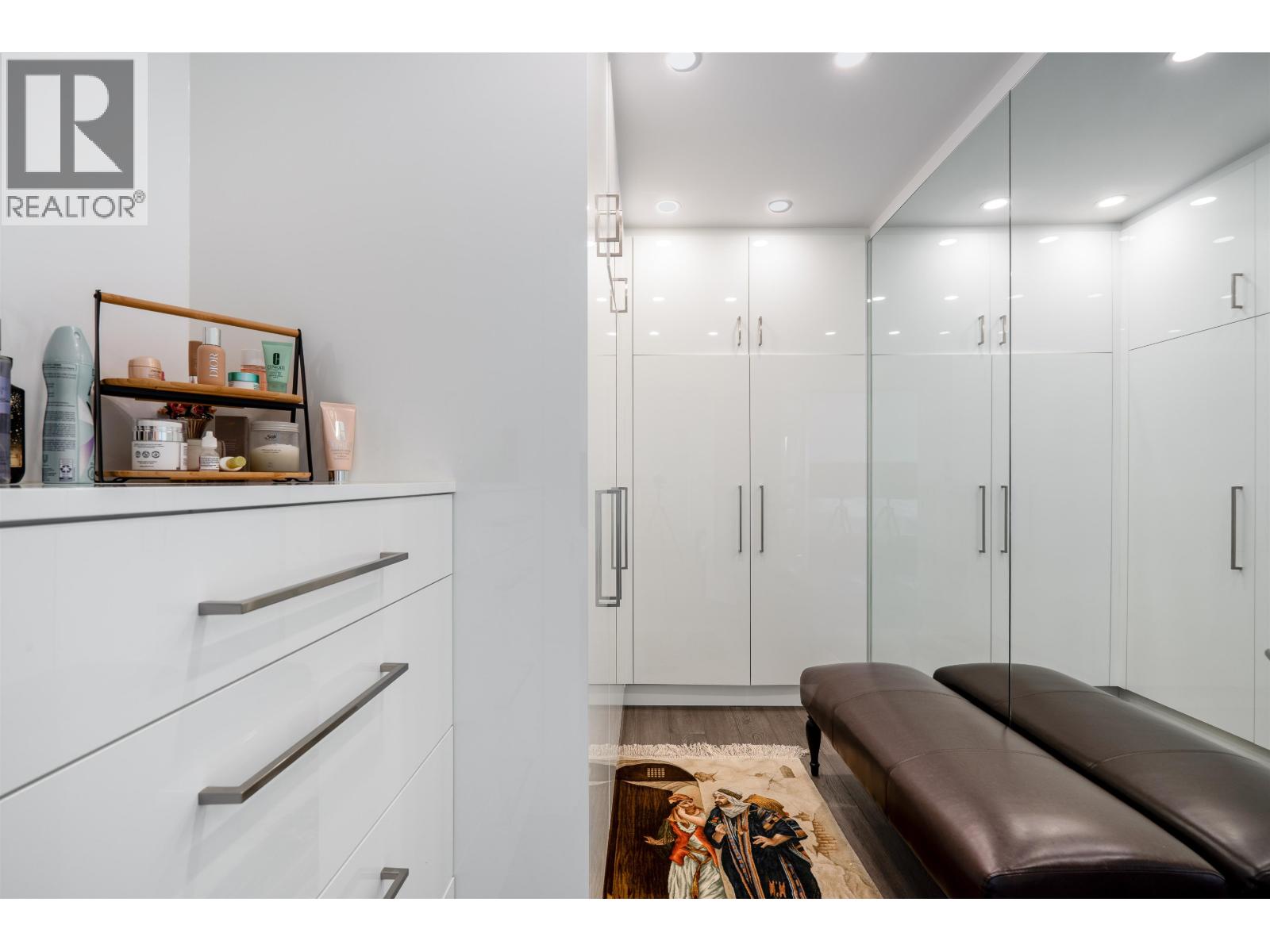 4399 HIGHLAND BOULEVARD, North Vancouver