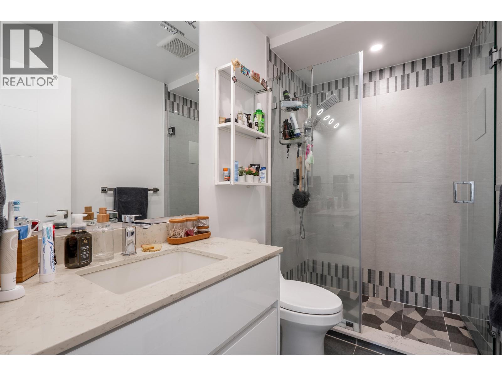 4399 HIGHLAND BOULEVARD, North Vancouver