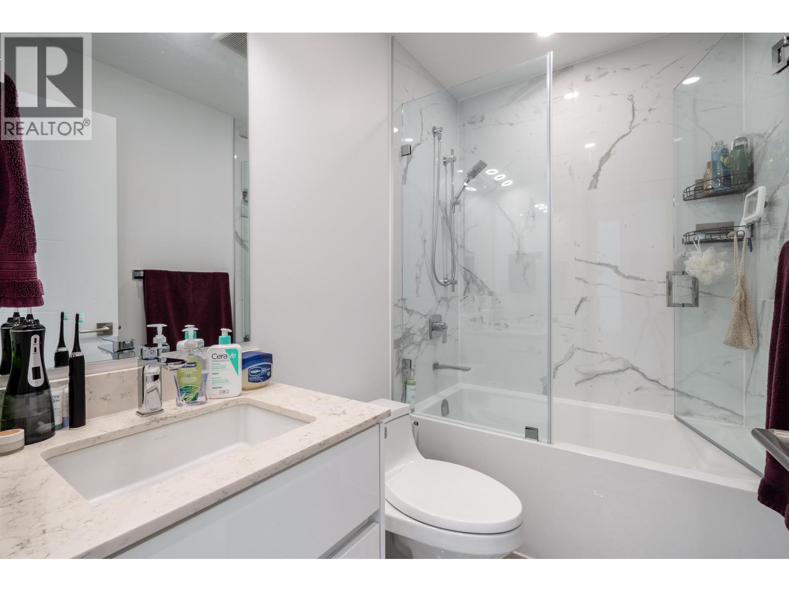 4399 HIGHLAND BOULEVARD, North Vancouver