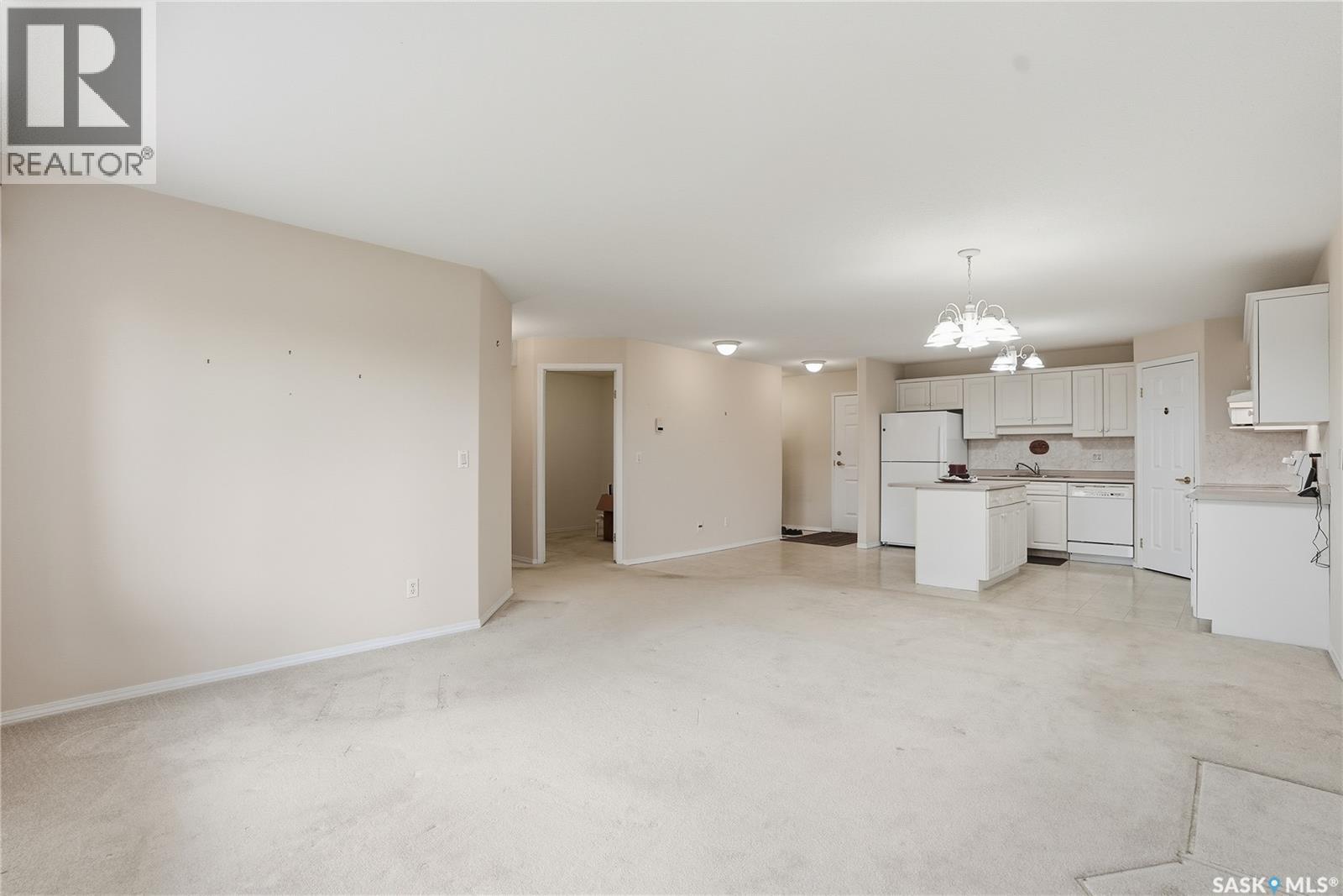 Single Family House Low rise for Sale in   Heritage VIEW Saskatoon 