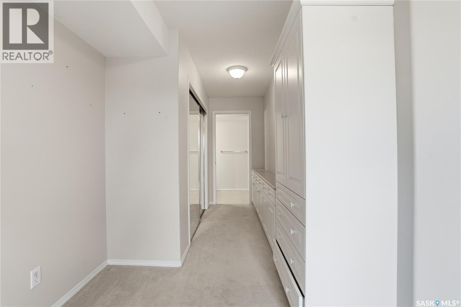Single Family House Low rise for Sale in   Heritage VIEW Saskatoon 