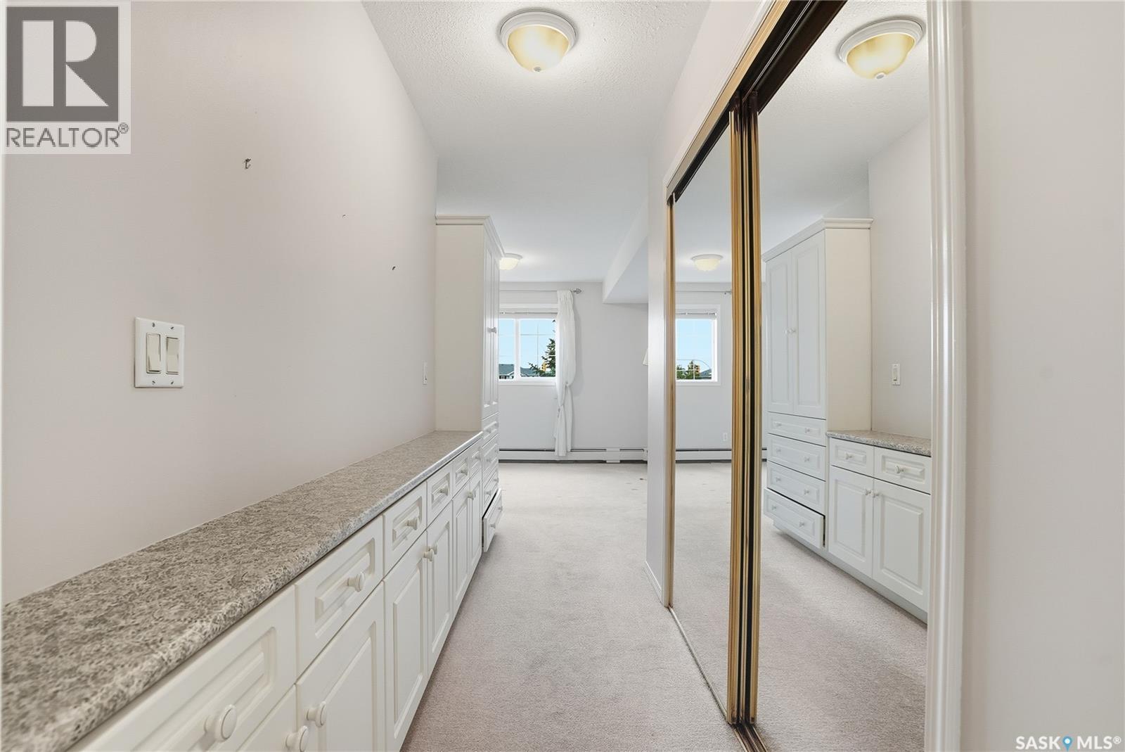 Single Family House Low rise for Sale in   Heritage VIEW Saskatoon 