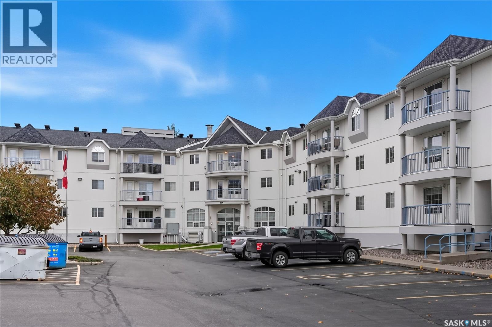 Single Family House Low rise for Sale in   Heritage VIEW Saskatoon 