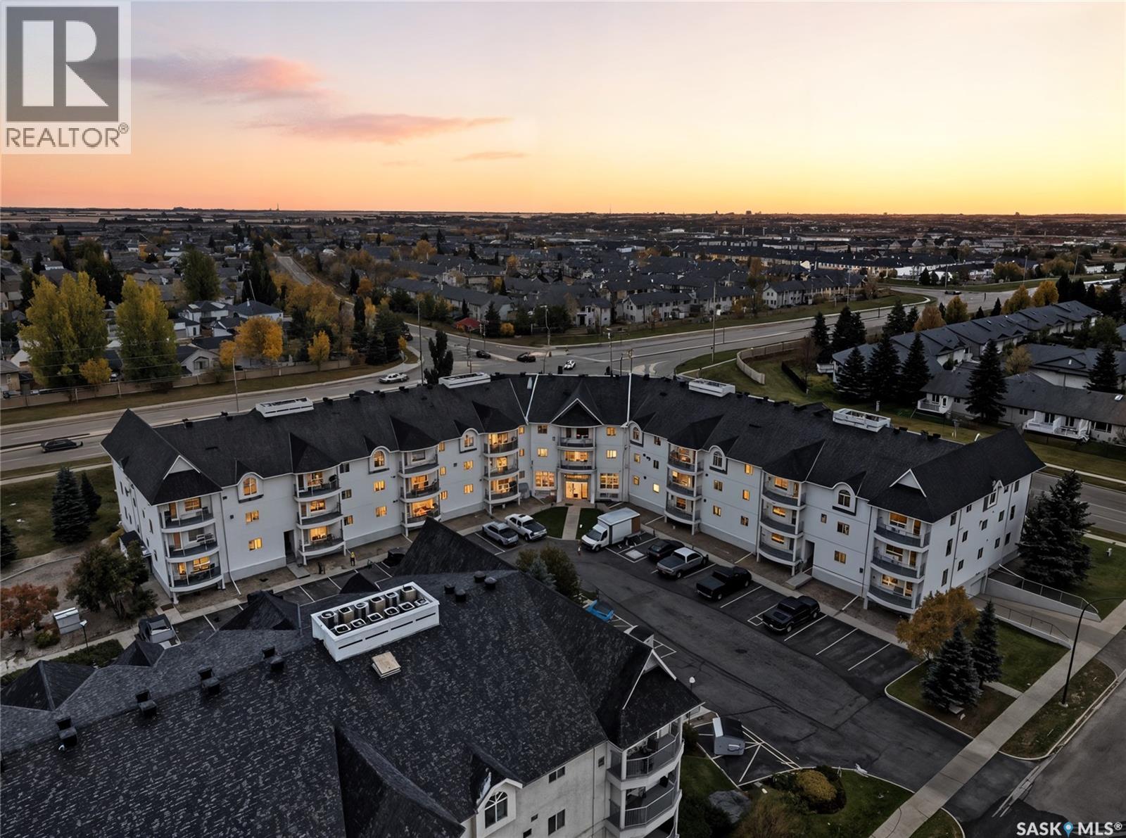 Single Family House Low rise for Sale in   Heritage VIEW Saskatoon 