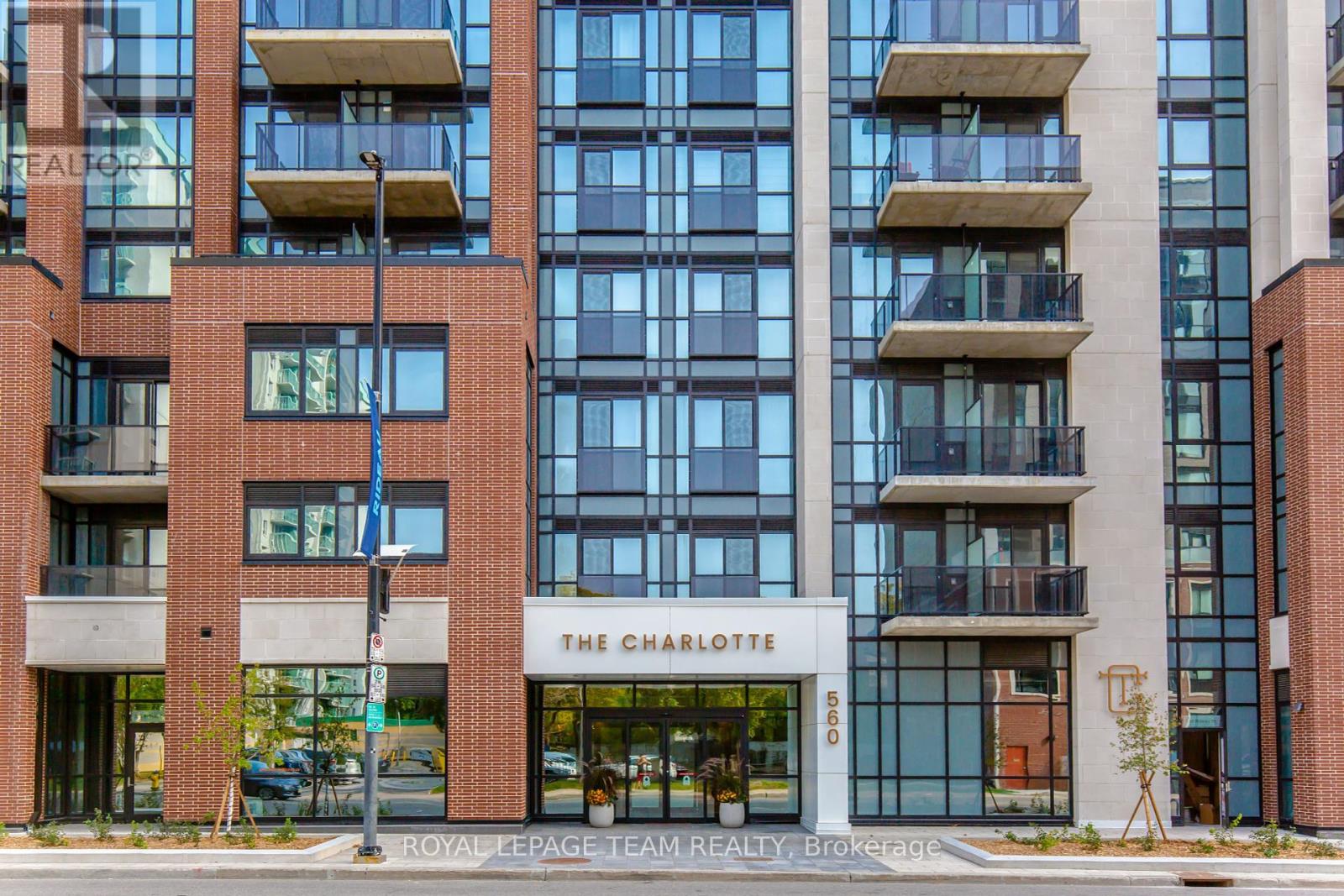 #501 560 RIDEAU STREET - 2