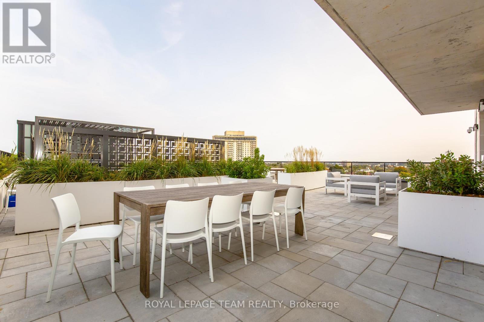 #501 560 RIDEAU STREET - 36