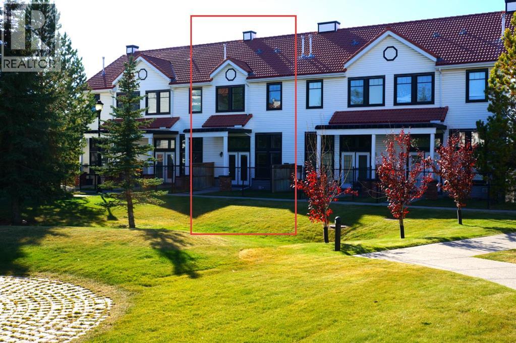44 Royal Oak Lane NW, Calgary, Alberta