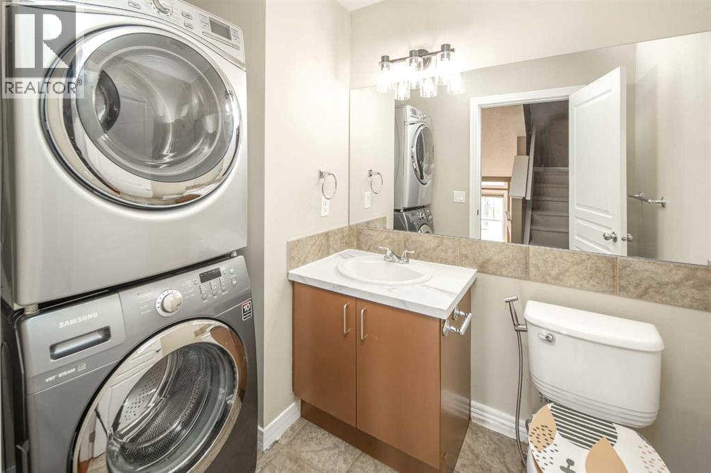 Single Family House 4 Level for Sale in  Royal Oak Lane NW Royal Oak Calgary 