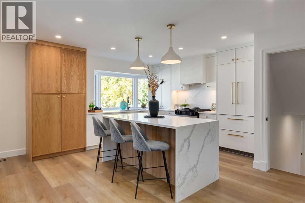 Single Family House 4 Level for Sale in  Lake Sylvan Place SE Lake Bonavista Calgary 