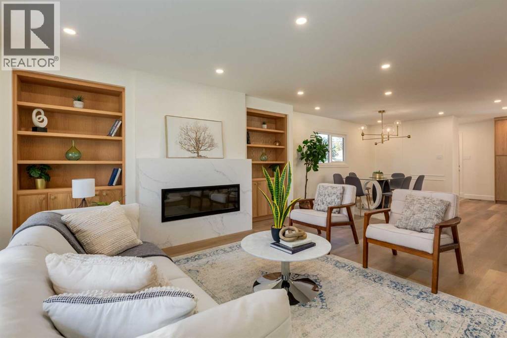 Single Family House 4 Level for Sale in  Lake Sylvan Place SE Lake Bonavista Calgary 