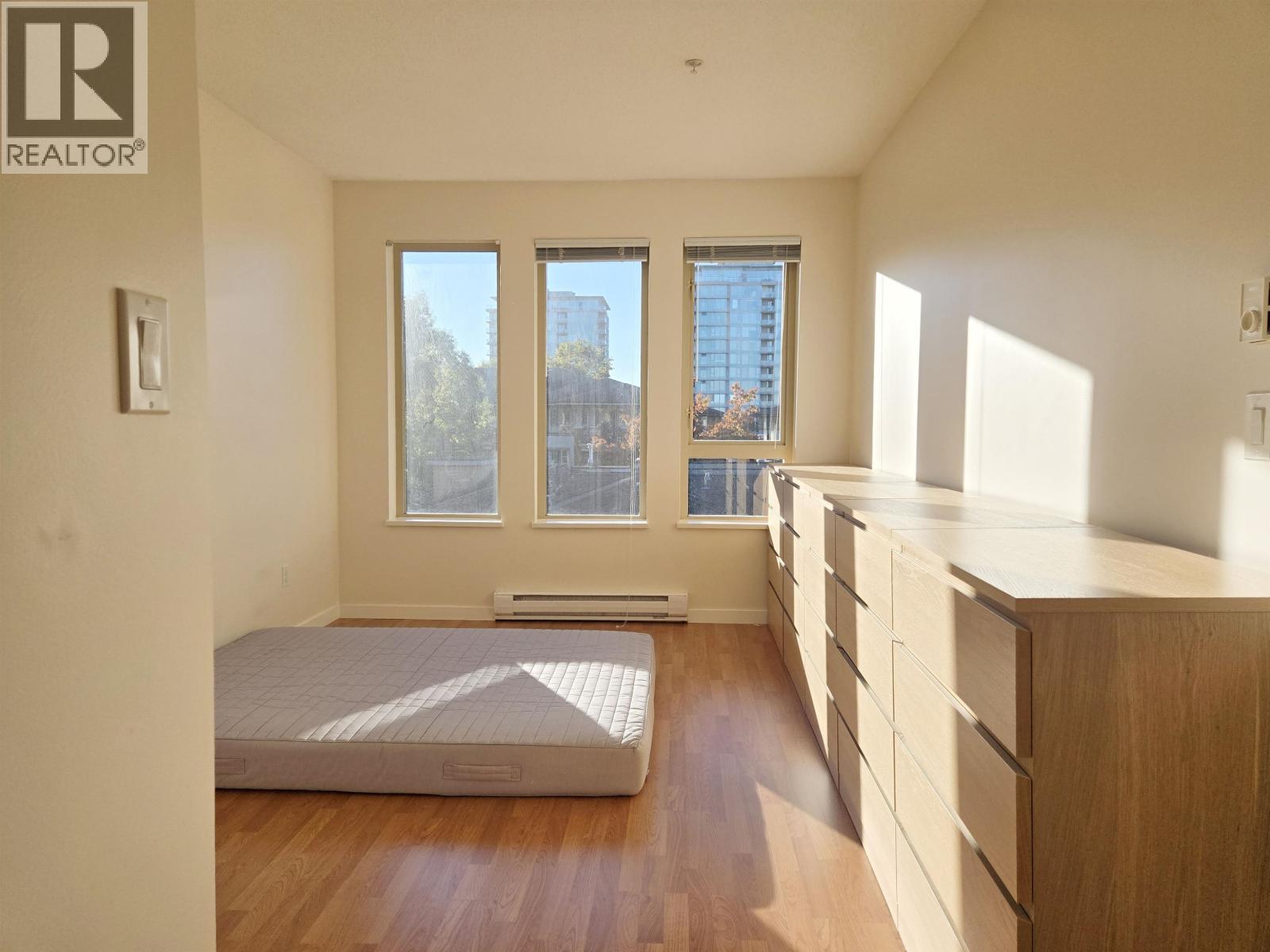 #1427-5133 GARDEN CITY Road, Richmond