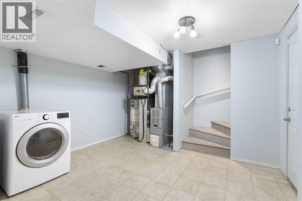 Single Family House for Sale in  Tuscany Court NW Tuscany Calgary 