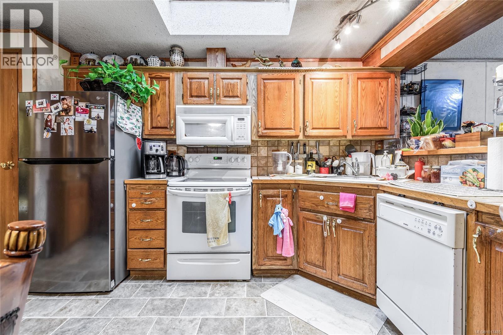 #A/B 2826 BRUCE RD - 28