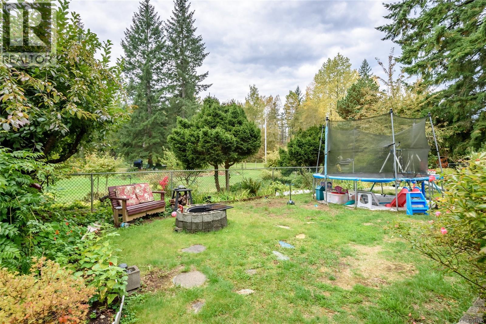 #A/B 2826 BRUCE RD - 18