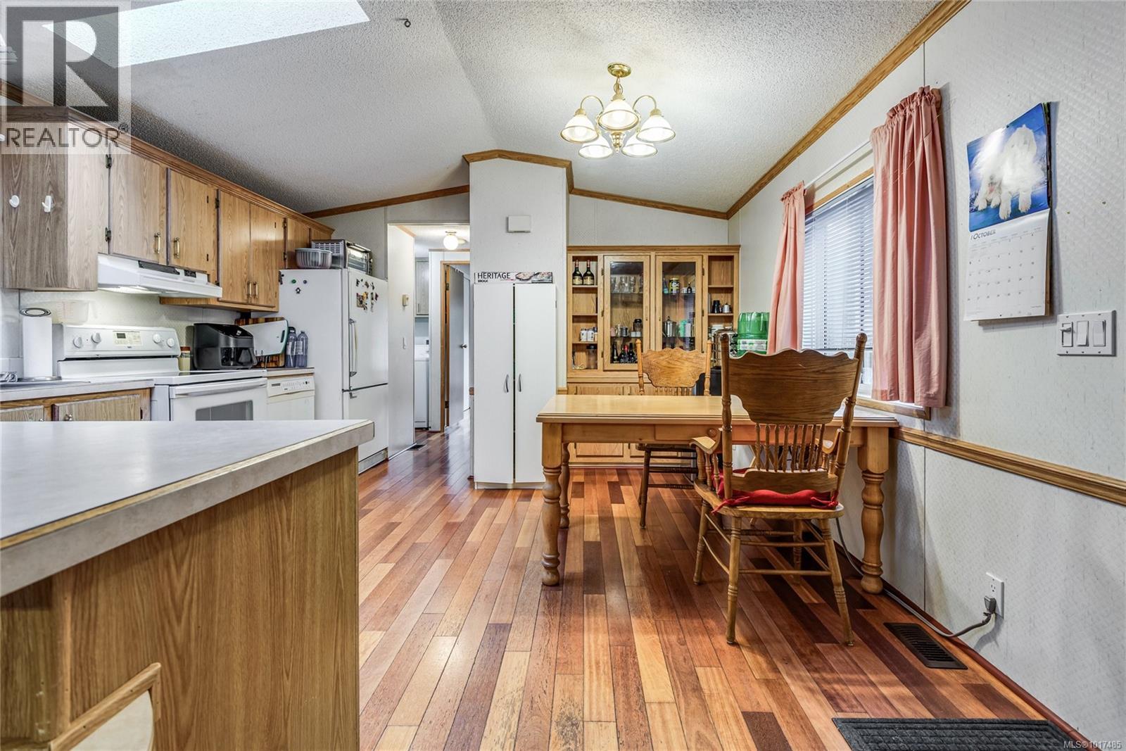 #A/B 2826 BRUCE RD - 43