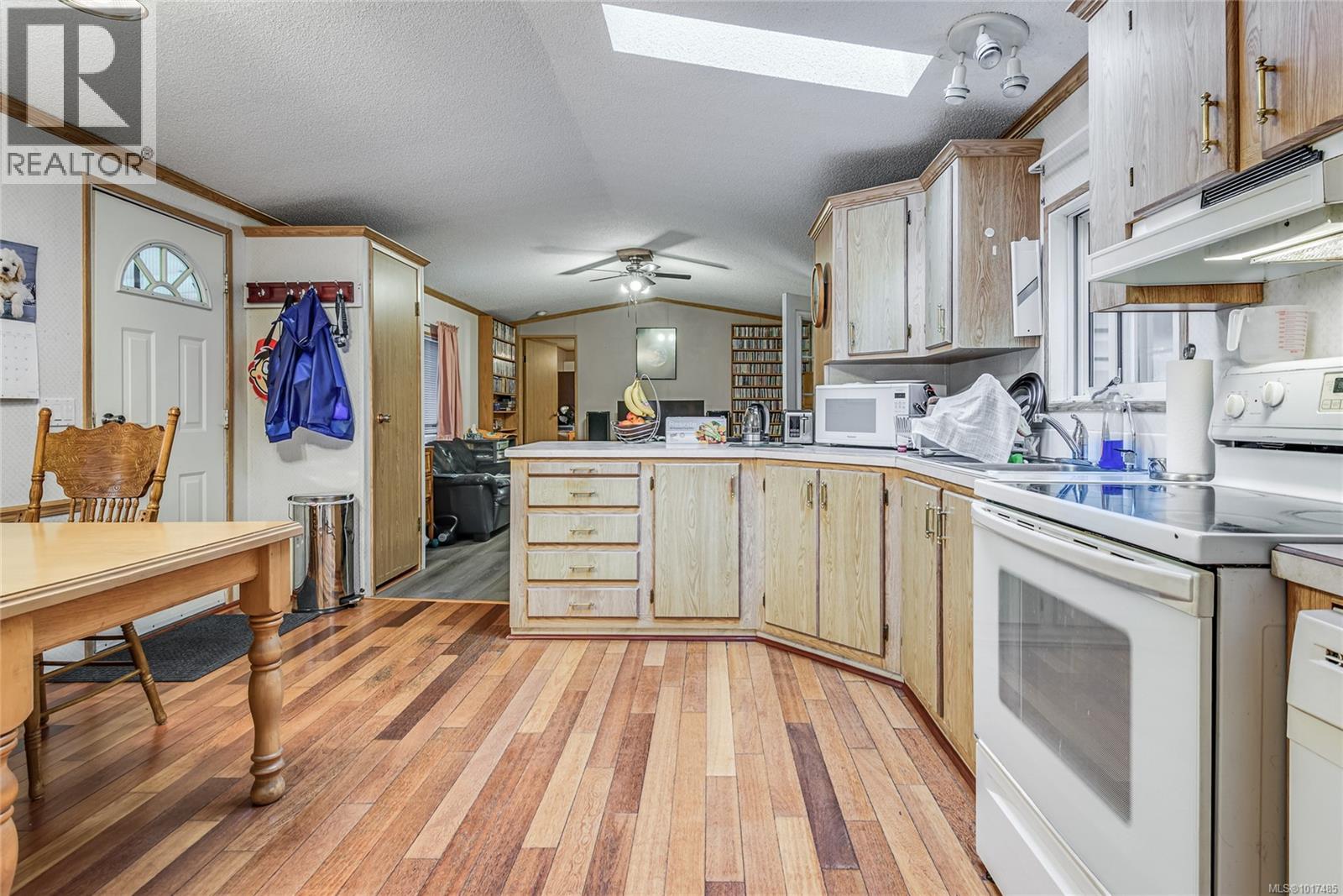 #A/B 2826 BRUCE RD - 46