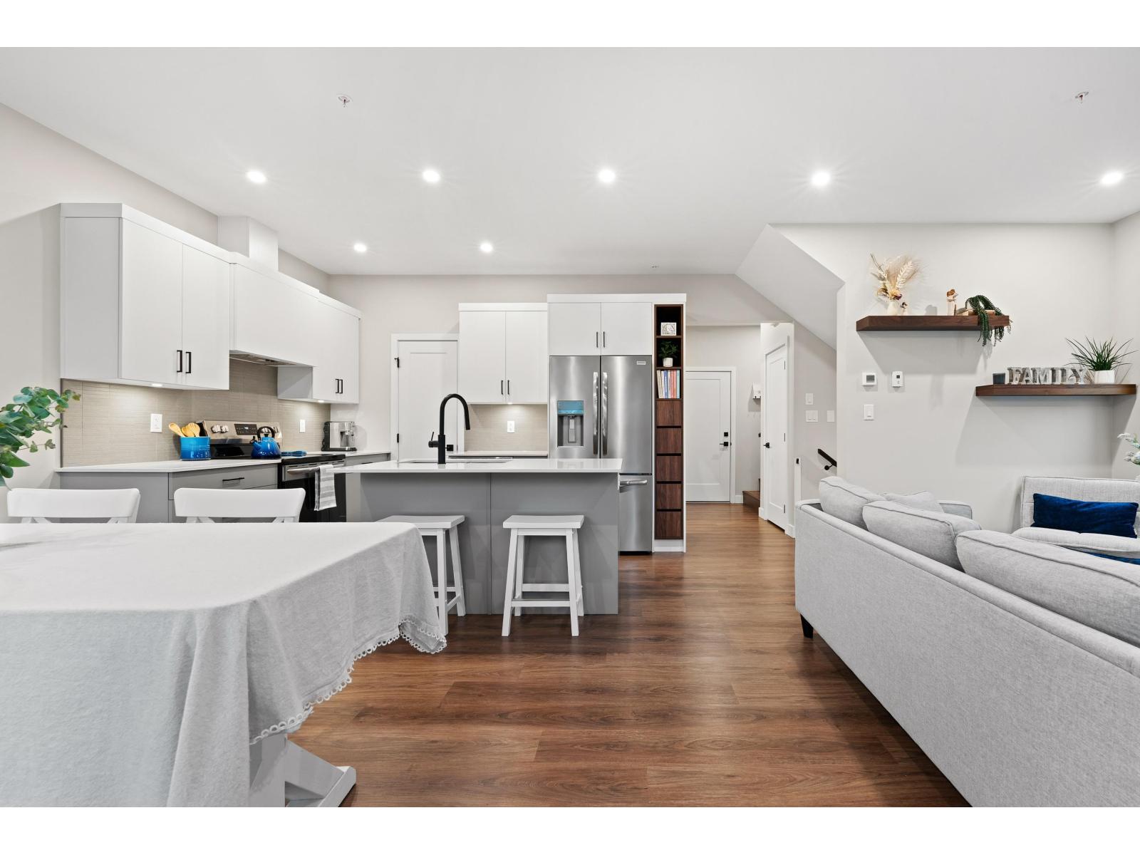 20 43610 CHILLIWACK MOUNTAIN ROAD, Chilliwack Mountain, Chilliwack