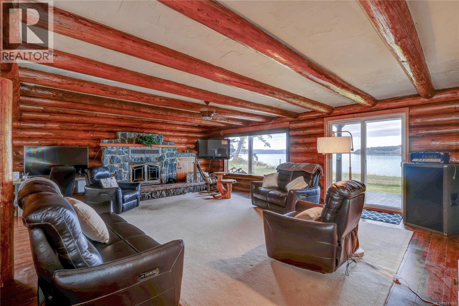 6020 Mine Rd, Port McNeill