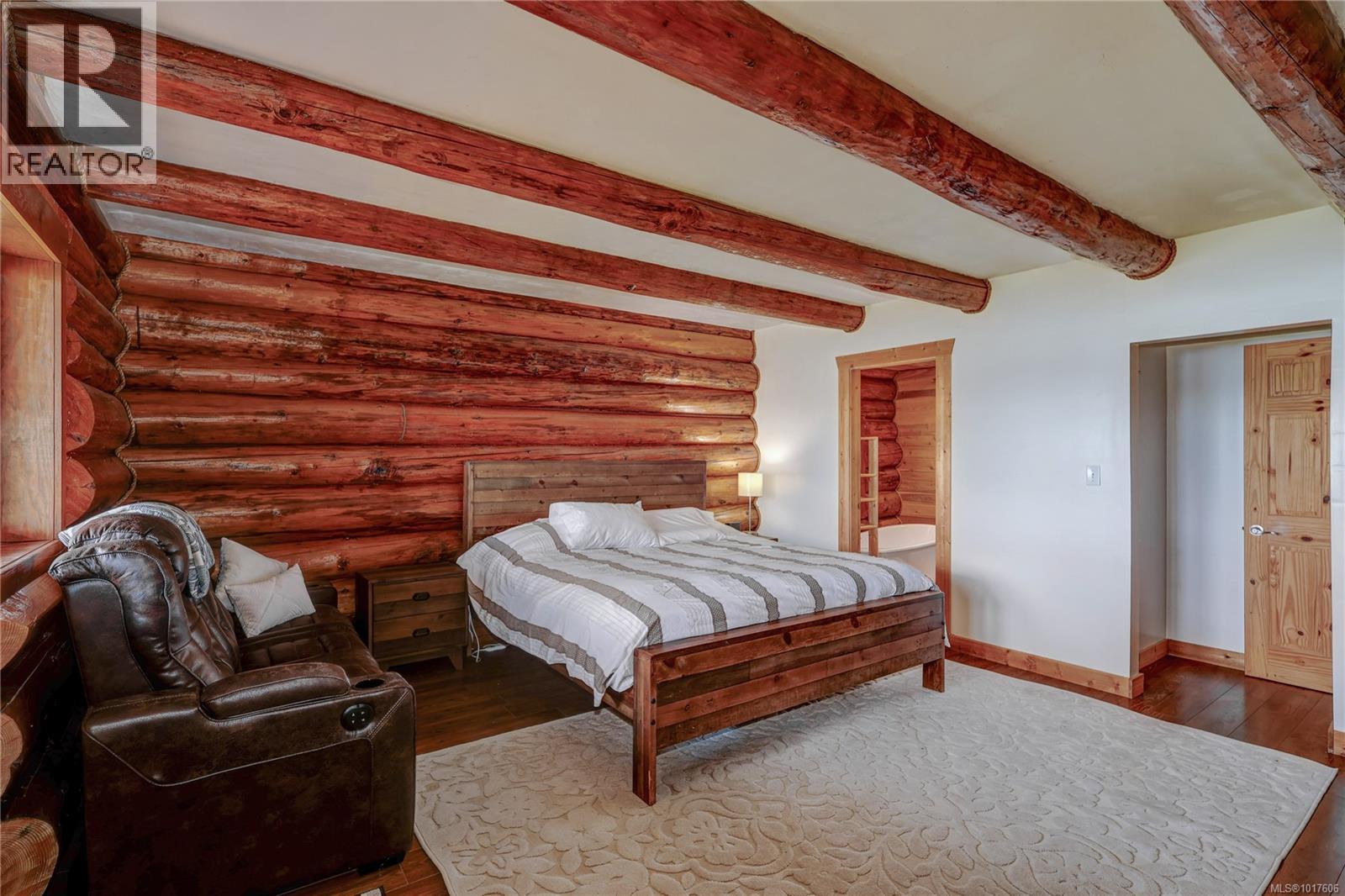 6020 Mine Rd, Port McNeill