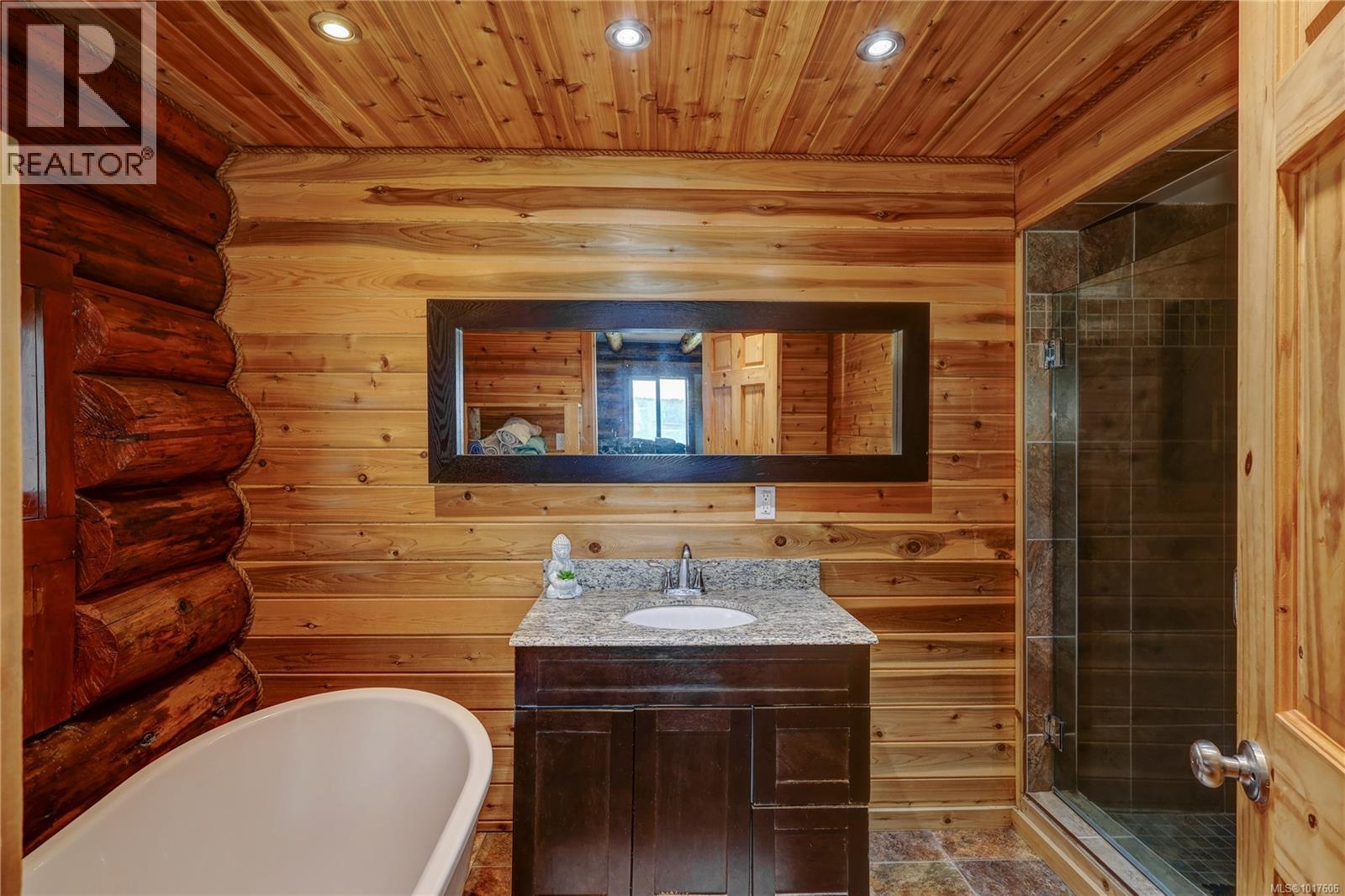 6020 Mine Rd, Port McNeill