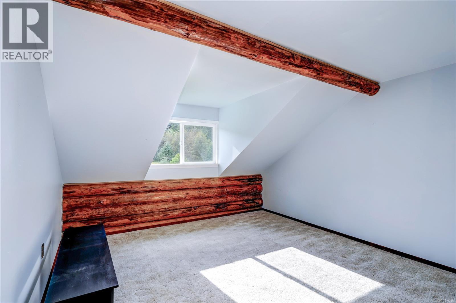 6020 Mine Rd, Port McNeill