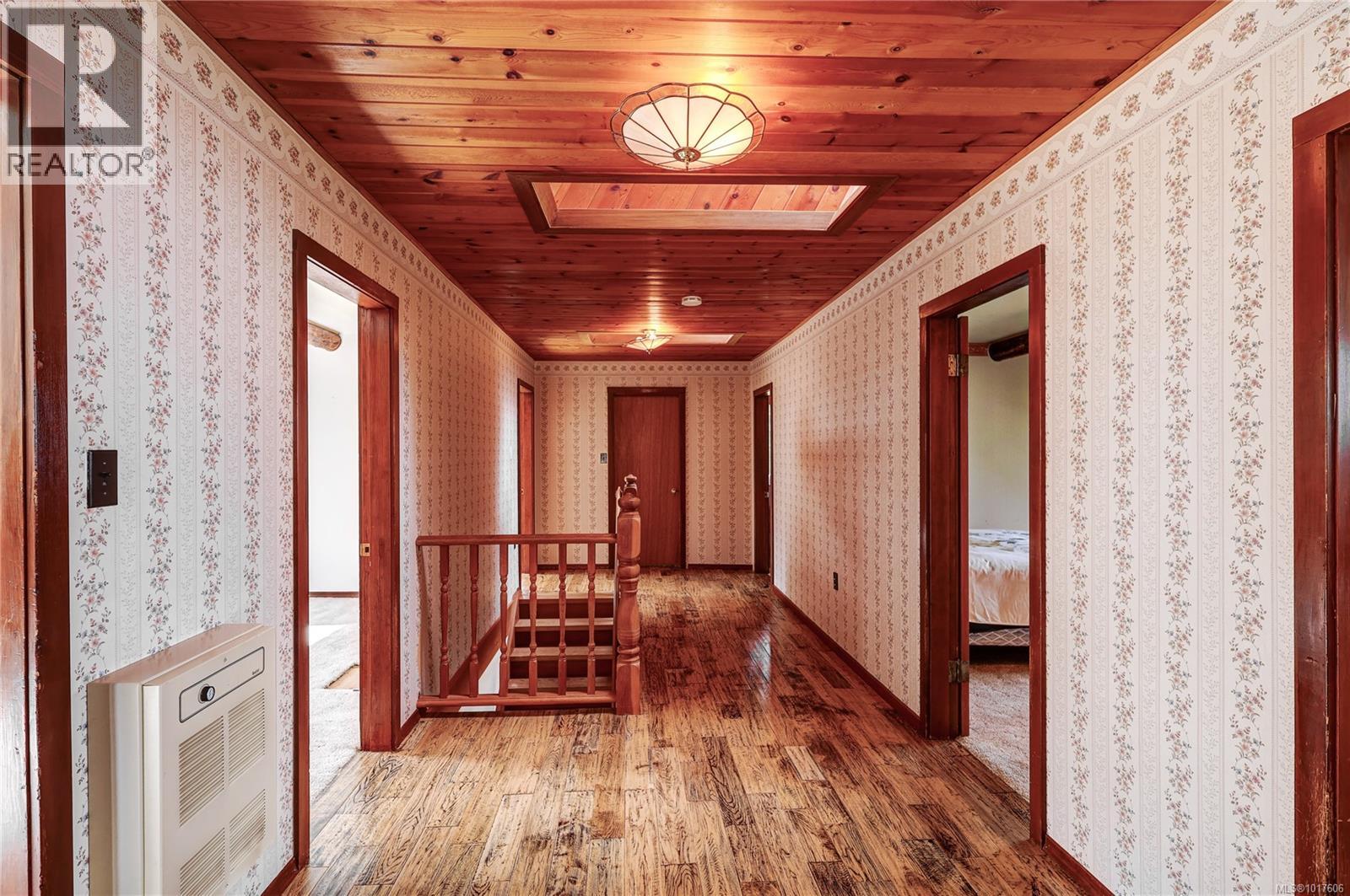 6020 Mine Rd, Port McNeill