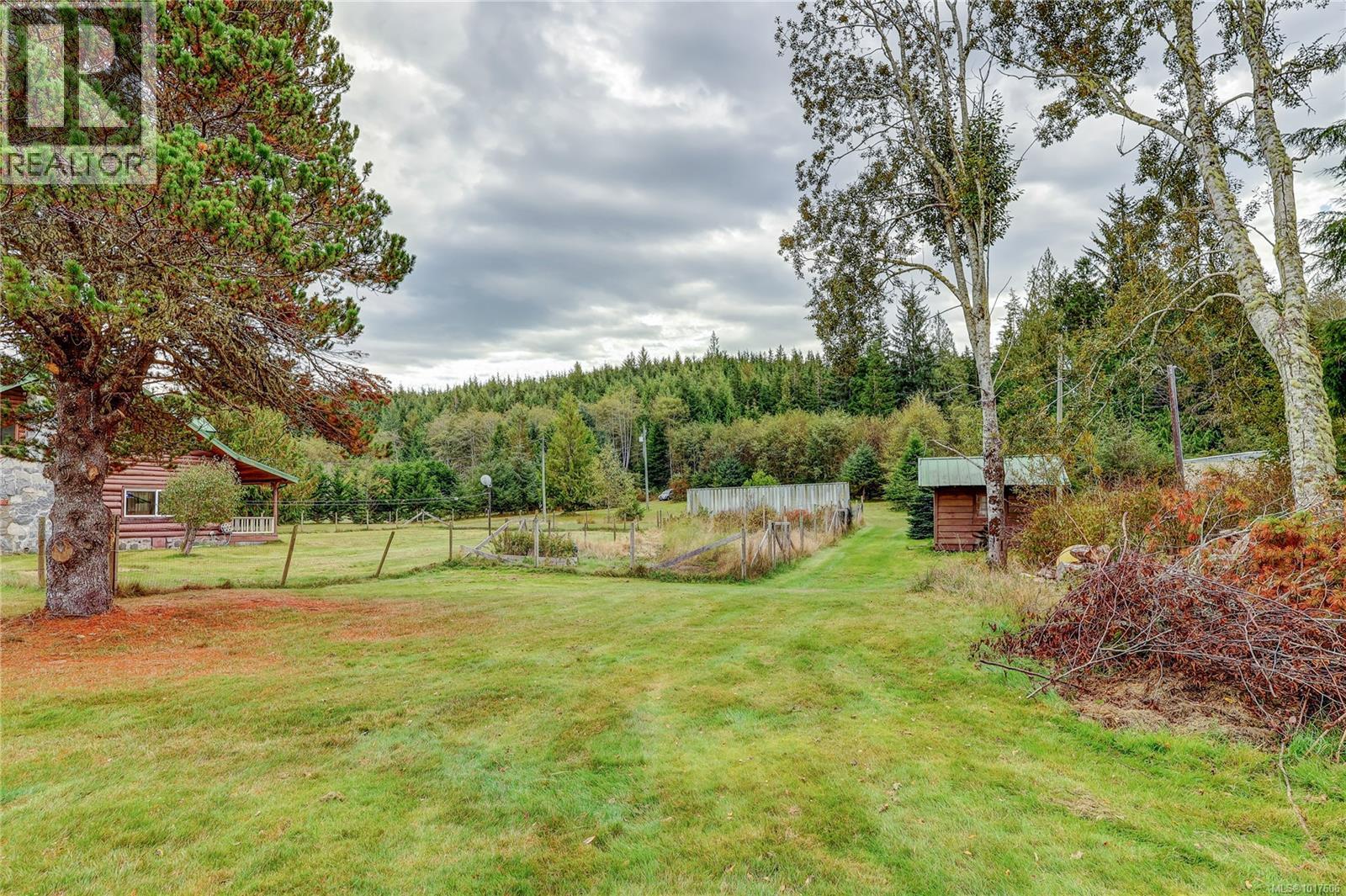 6020 Mine Rd, Port McNeill