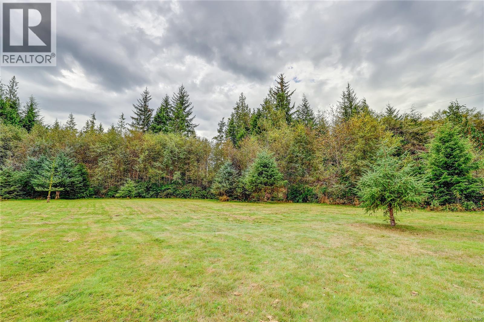 6020 Mine Rd, Port McNeill