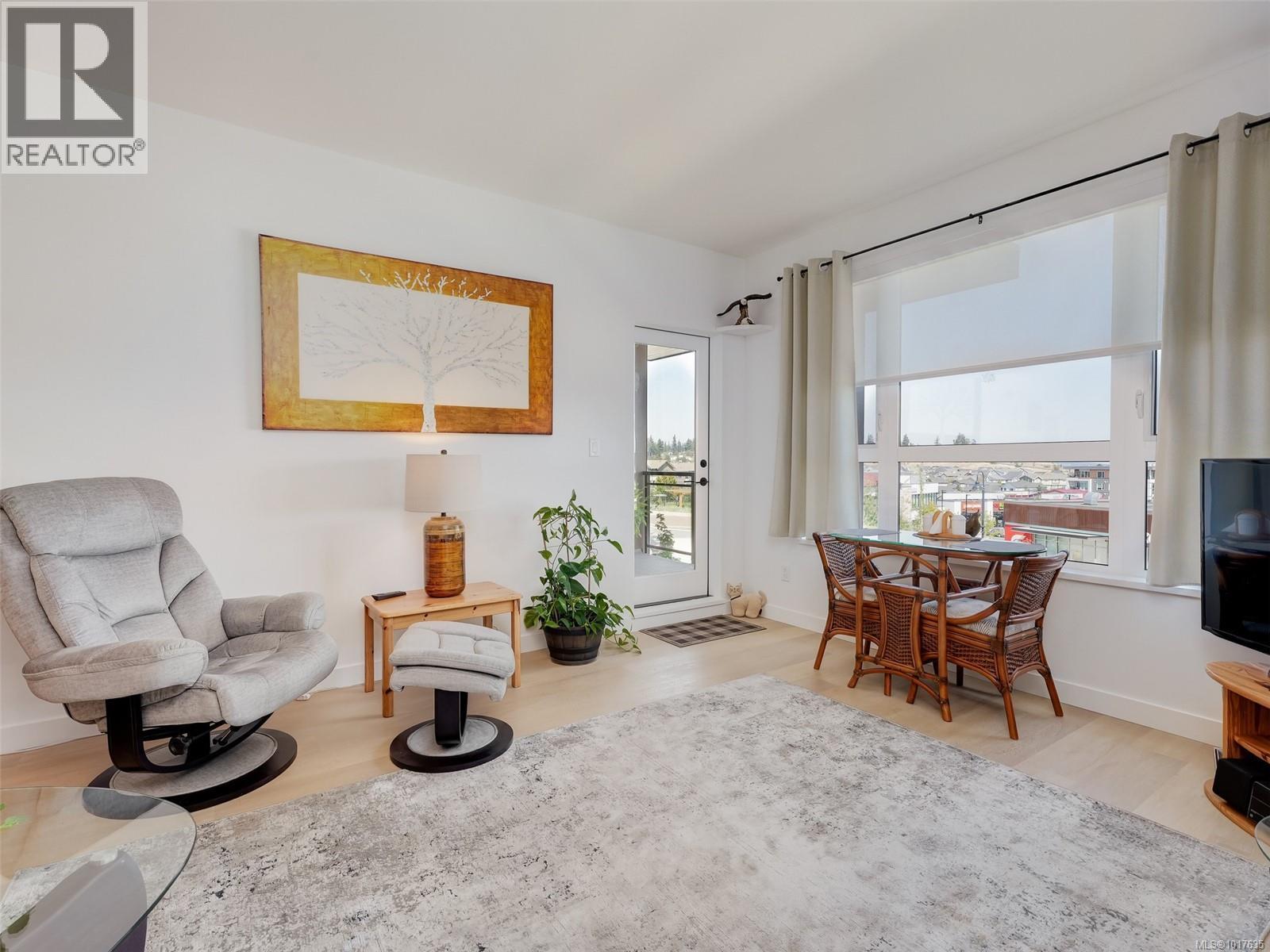 307 3564-A Ryder Hesjedal Way, Colwood
