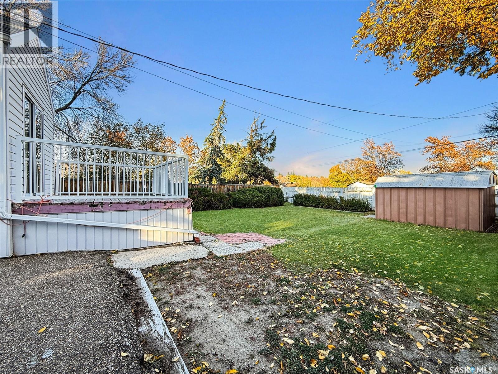 Single Family House Bungalow for Sale in  th AVENUE NW Swift Current 