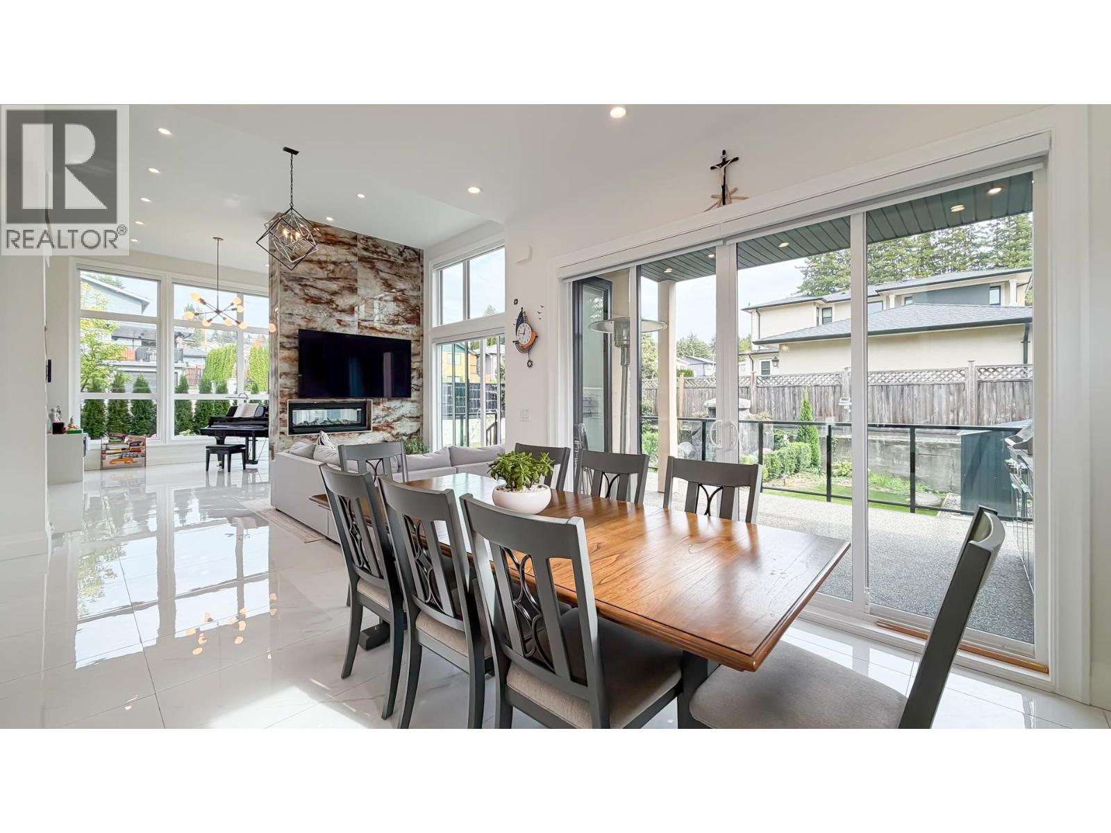 5302 SPRINGDALE COURT, Burnaby