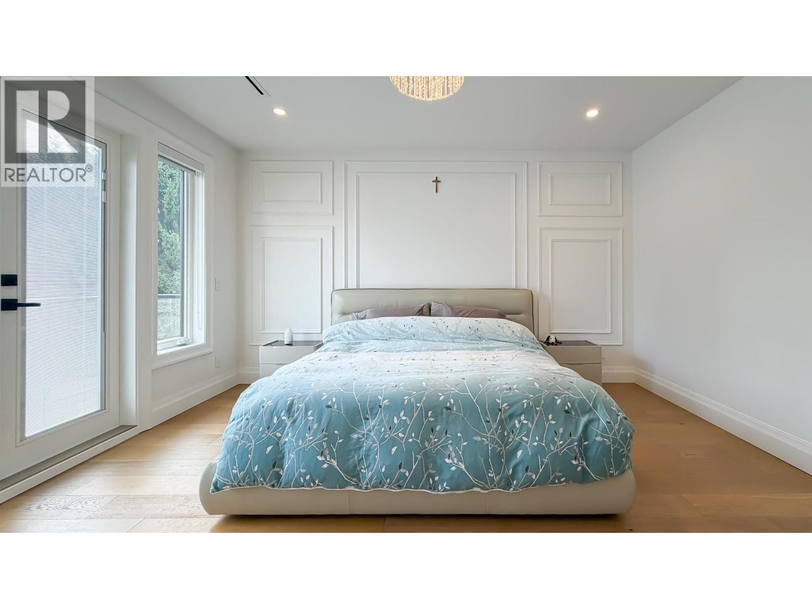 5302 SPRINGDALE COURT, Burnaby