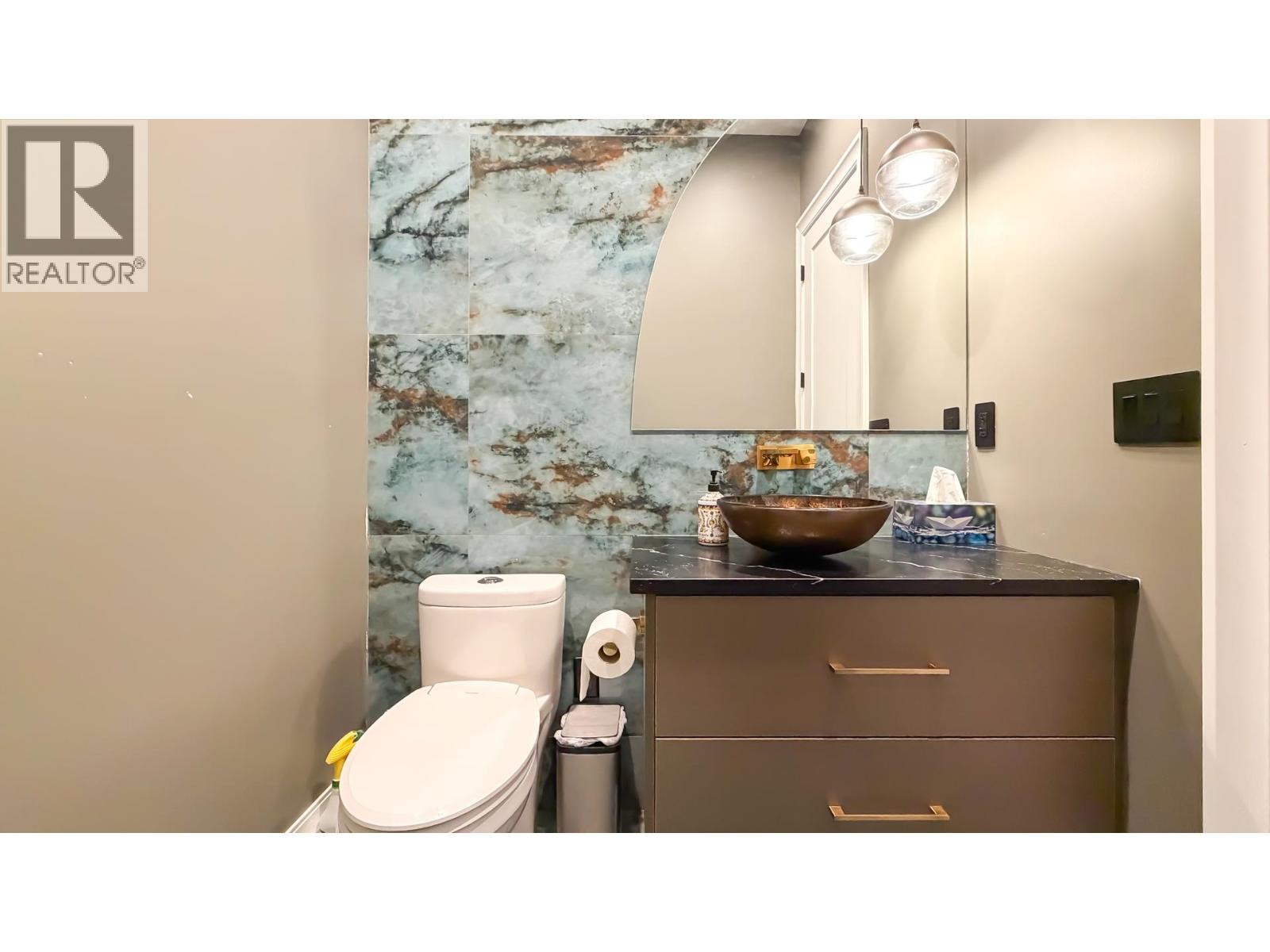 5302 SPRINGDALE COURT, Burnaby