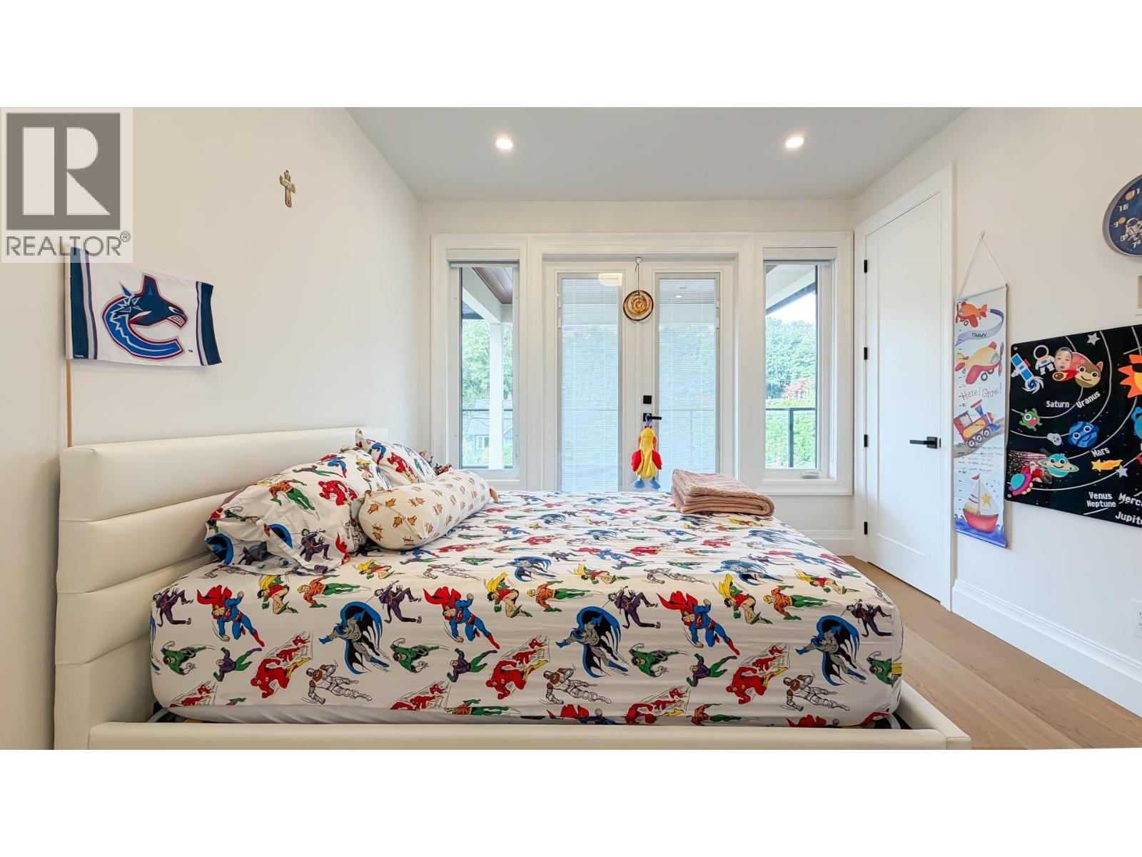 5302 SPRINGDALE COURT, Burnaby