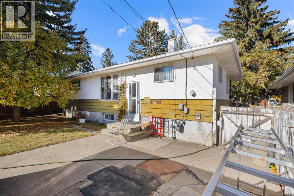 Single Family House Bungalow for Sale in   Avenue SW Rutland Park Calgary 