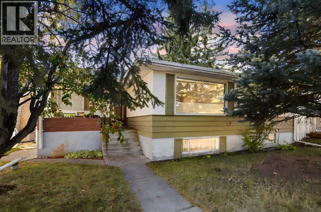 Single Family House Bungalow for Sale in   Avenue SW Rutland Park Calgary 
