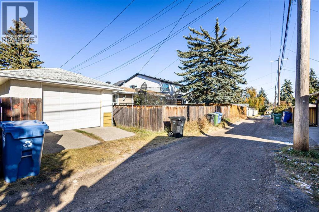 Single Family House Bungalow for Sale in   Avenue SW Rutland Park Calgary 